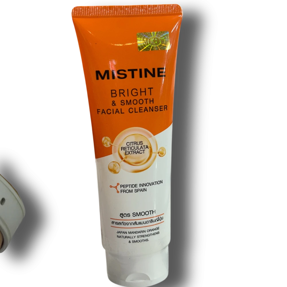Mistine Bright & Smooth Facial cleanser 100ml