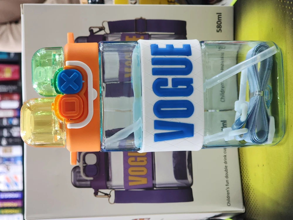 Vogue Kids Water Bottle 1pcs